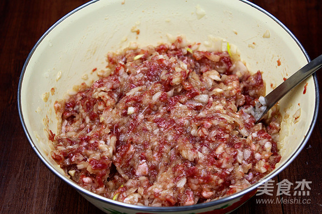 Beef Pie without Rolling The Skin recipe