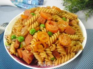 Stir-fried Spaghetti with Seasonal Vegetables in Oyster Sauce recipe