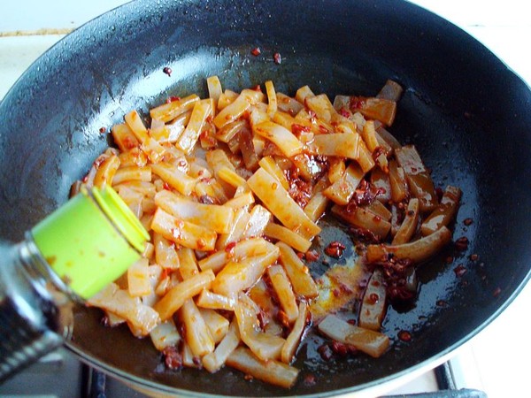 Fried Konjac with Leek recipe