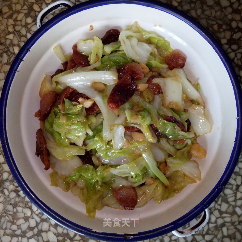 Sausage Shredded Cabbage recipe