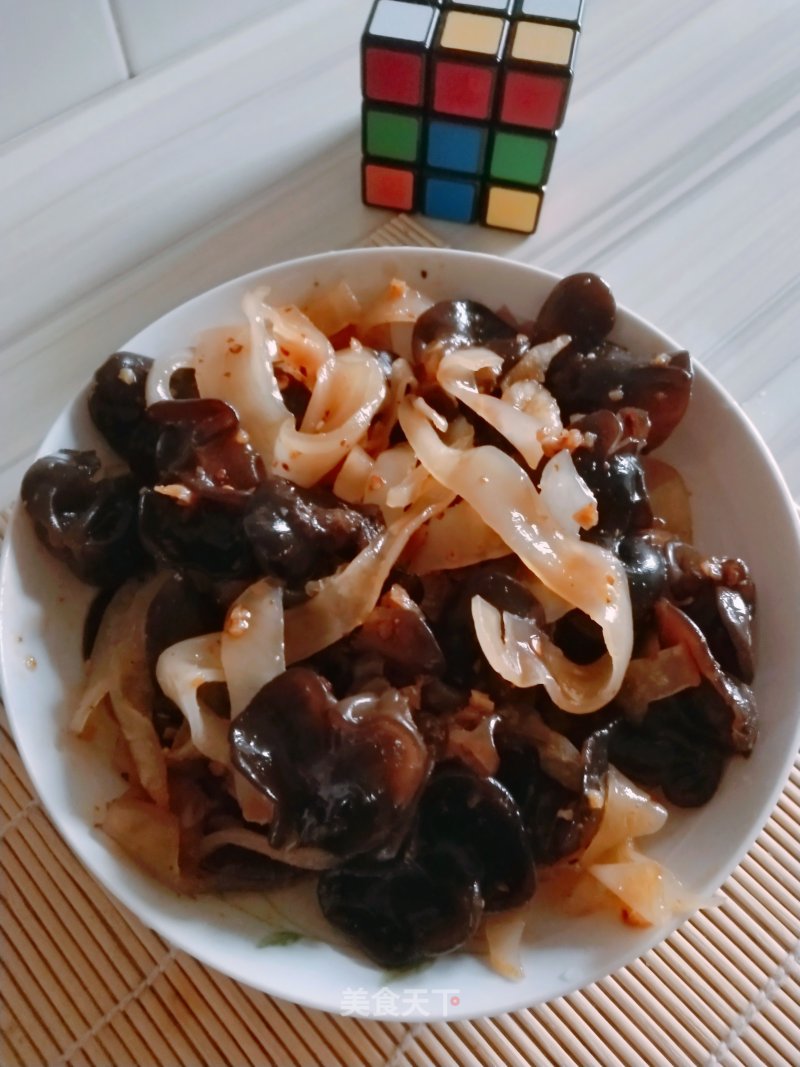 Vermicelli Mixed with Fungus recipe