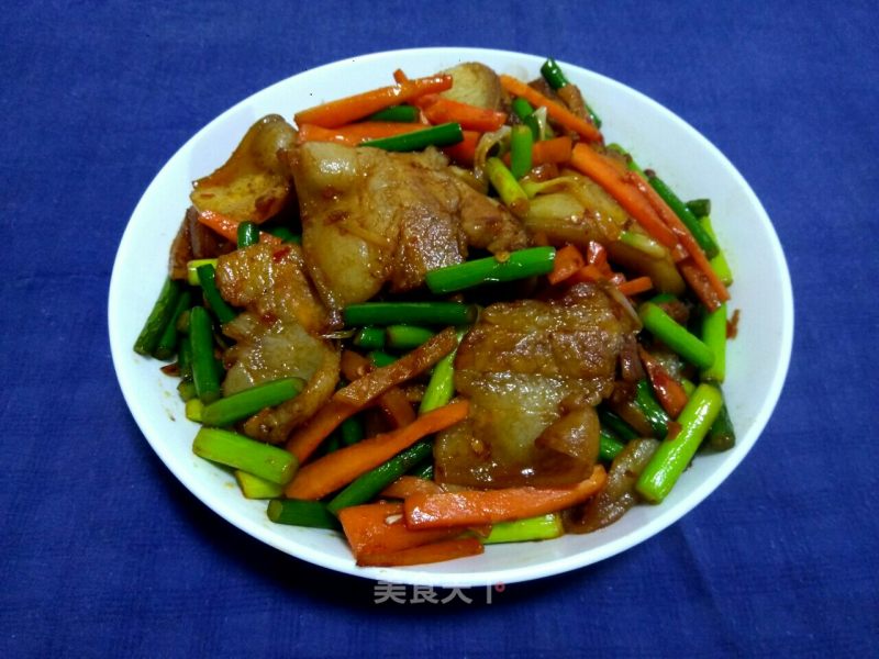 Twice-cooked Pork with Garlic Moss recipe