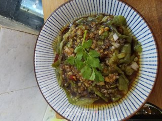 Garlic Oil Pouring on Candel recipe