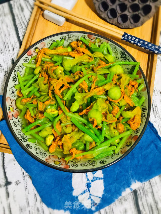 Stir-fried Pumpkin Flowers recipe