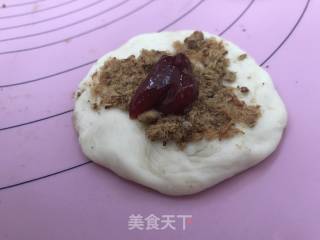 Pork Floss Bread with Bayberry Sauce recipe