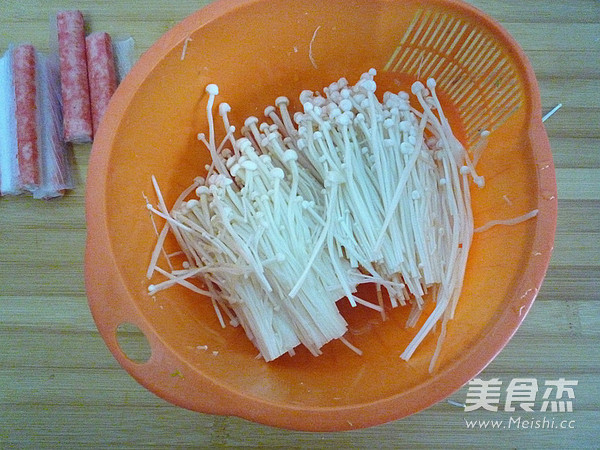 Enoki Mushroom and Crab Sticks recipe