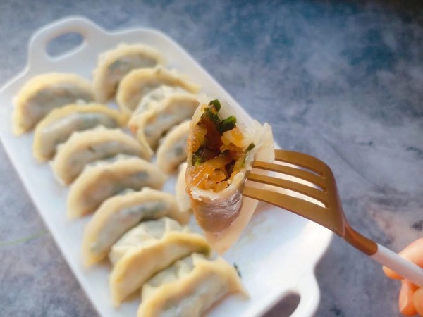 Delicious Shepherd's Purse Fried Dumplings recipe