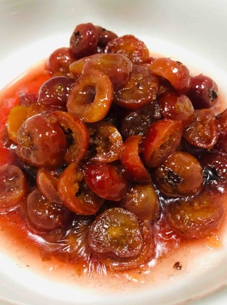 Stir-fried Red Fruit with Osmanthus and Rock Sugar