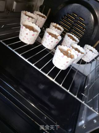 Brown Sugar Walnut Muffin recipe