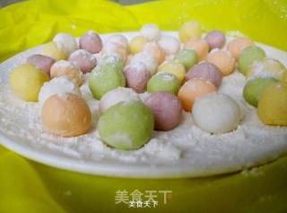 Colorful Glutinous Rice Balls recipe