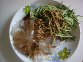 Super Simple and Refreshing Cold Dishes ----- Cold Noodles recipe