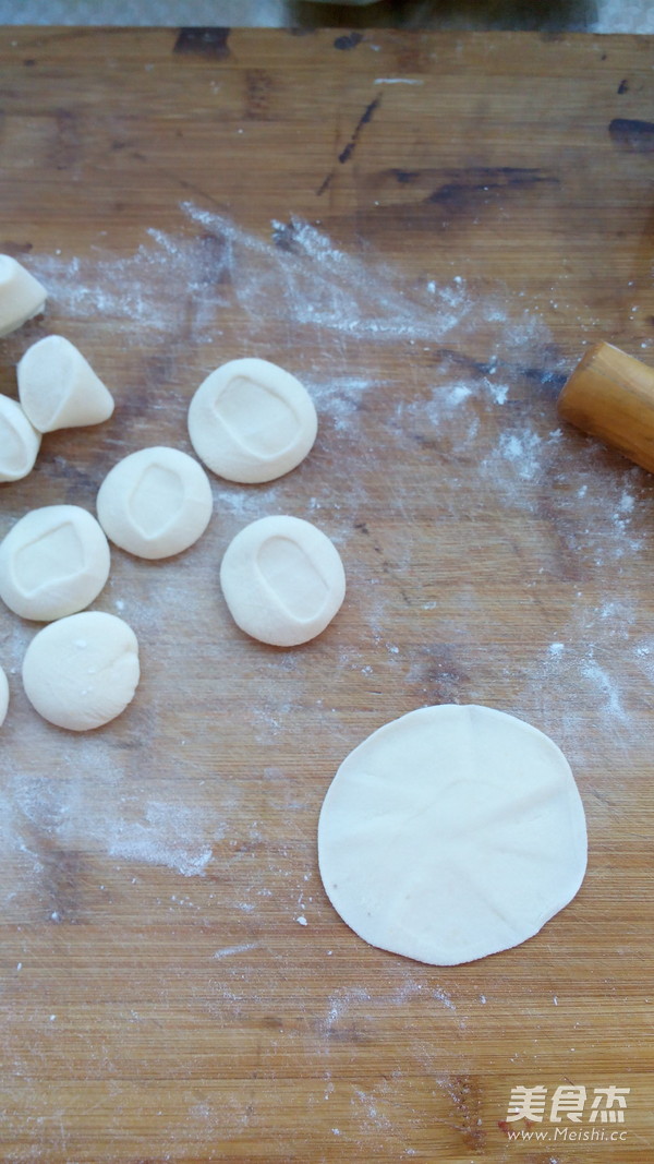 Cabbage and Shrimp Dumplings recipe