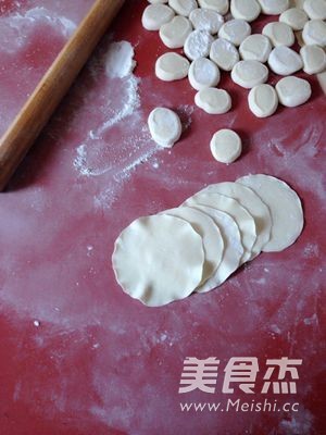 No. 1 Dumplings with Pucai and Pork Stuffing recipe