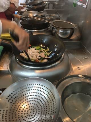 Stir-fried Pork with Asparagus, Snow Pea and Fungus recipe