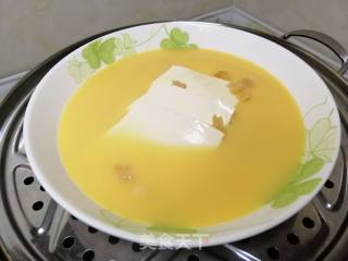 Steamed Eggs with Scallop and Tofu recipe