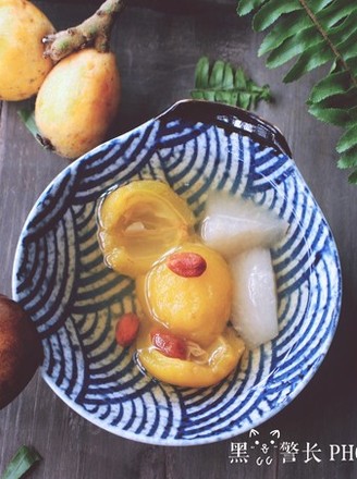 Nourishing Lungs and Relieving Cough with Rock Sugar Sydney Pear Stewed Loquat recipe