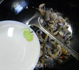 Stir-fried White Jade Crab recipe