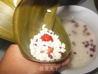 Traditional Red Dates and Glutinous Rice Dumplings recipe