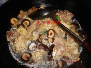 Chicken Stewed with Mushrooms recipe