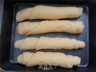 Fragrant Soft Row Buns recipe