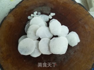 White Radish Ribs Soup recipe