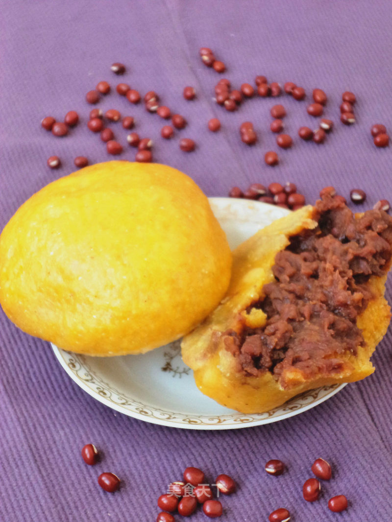 Cornmeal Bean Paste Buns recipe