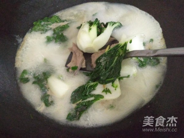 Cabbage and Pork Liver Soup recipe