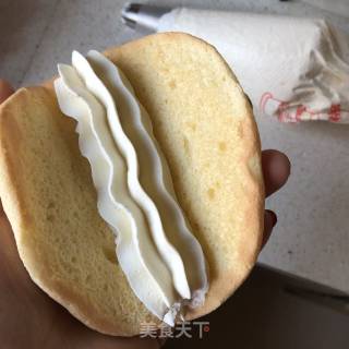 Korean Strawberry Cake recipe