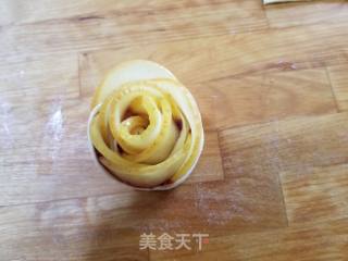 Rose Apple Pie recipe