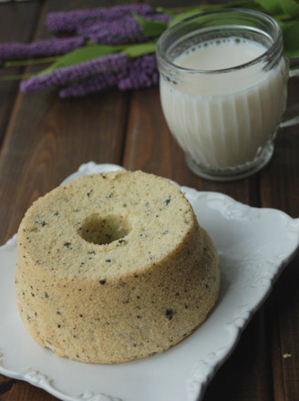 Black Sesame Soy Milk Chiffon recipe