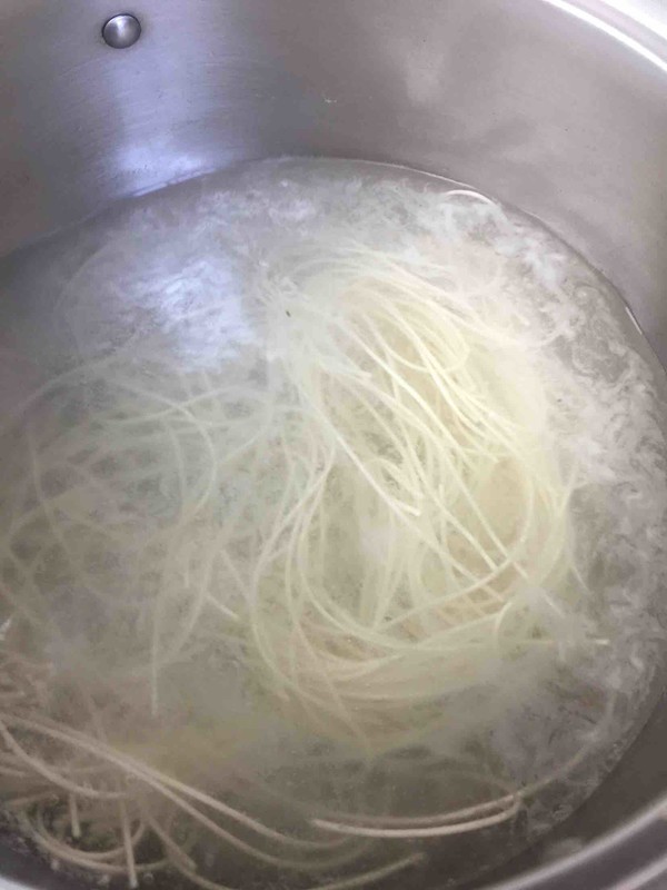 Toon Noodles recipe
