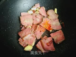 Food: Stir-fried Beef with Vegetable Pepper recipe