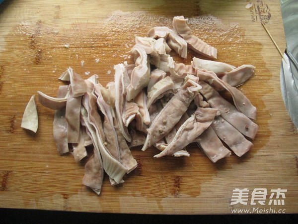 Necessary to Warm The Stomach-microwave Pepper Pork Belly Pot recipe