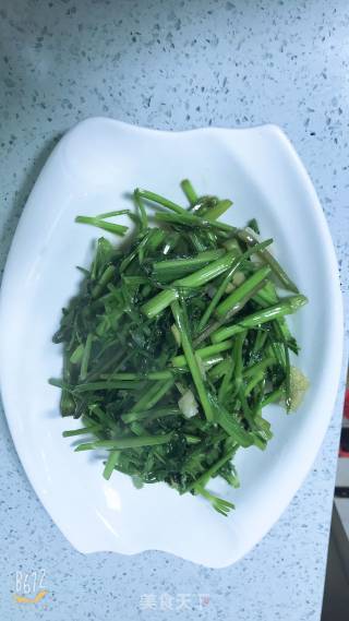 Stir-fried Wild Celery recipe