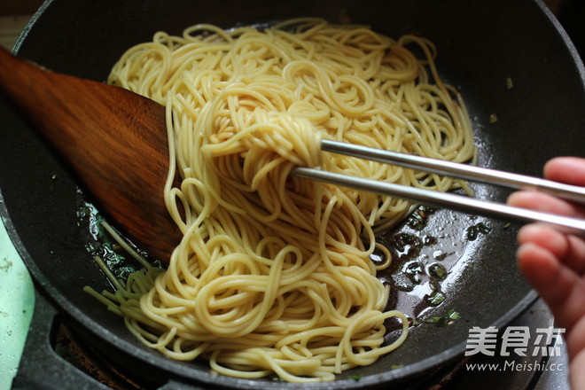 Scallion Noodles recipe