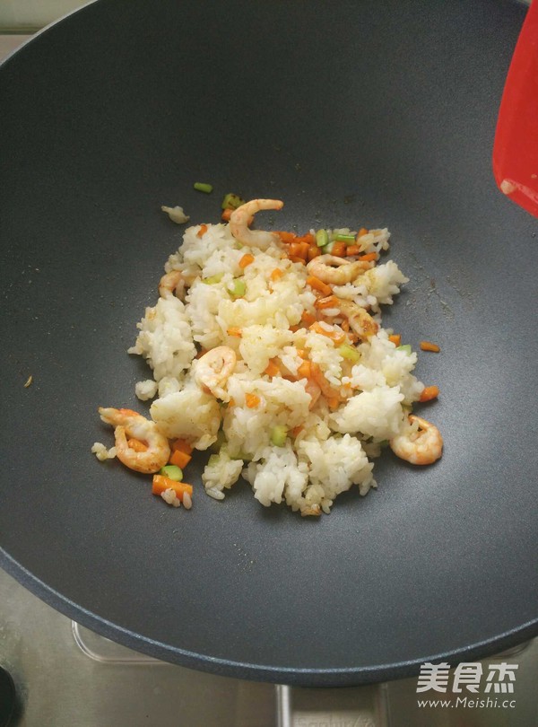 Homemade Egg Fried Rice recipe