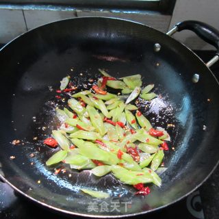 Spicy Fried Lettuce recipe