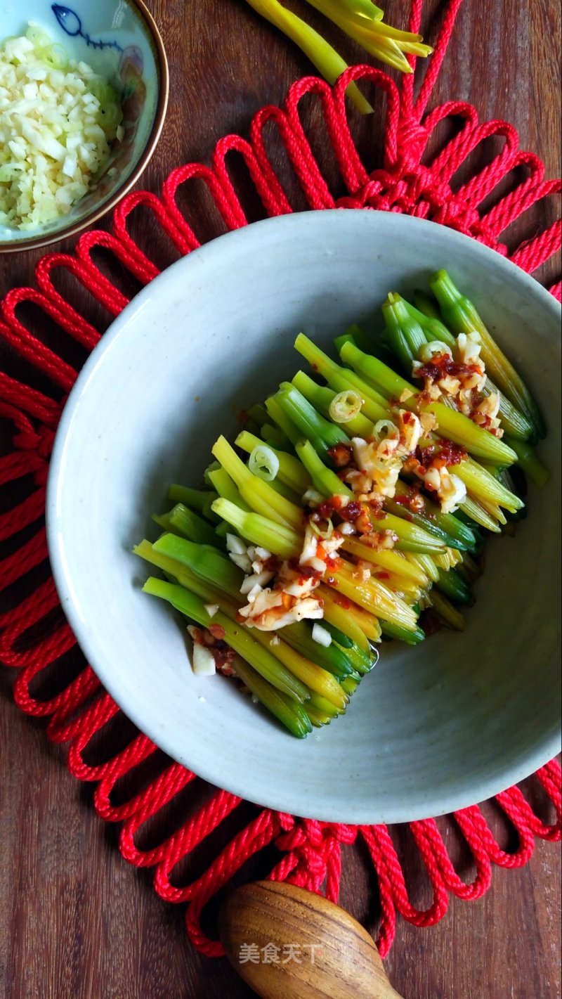 Daylily Salad recipe