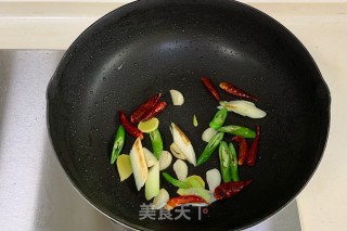 Dry Pot Lotus Root Slices recipe