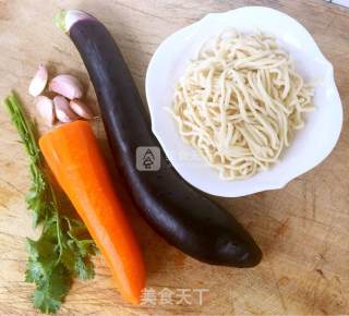 Braised Noodles with Spare Ribs and Eggplant recipe