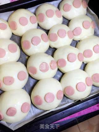 Cute Squeezed Buns recipe