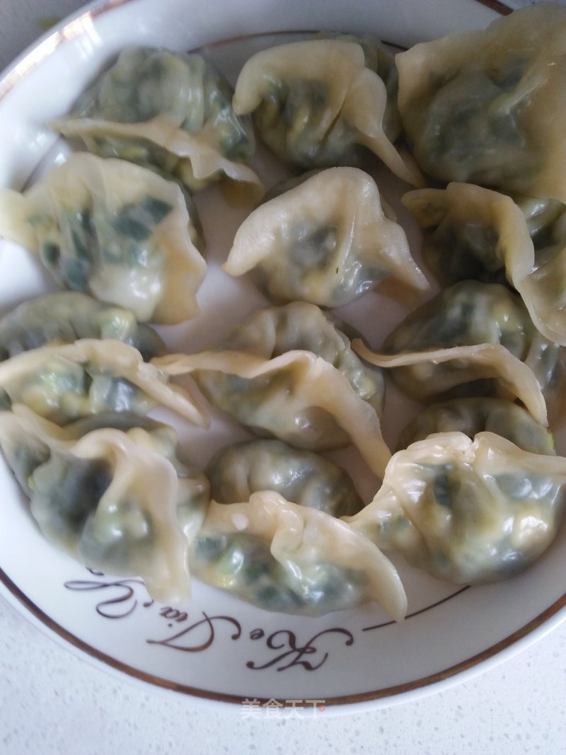 Shrimp, Leek and Egg Dumplings recipe