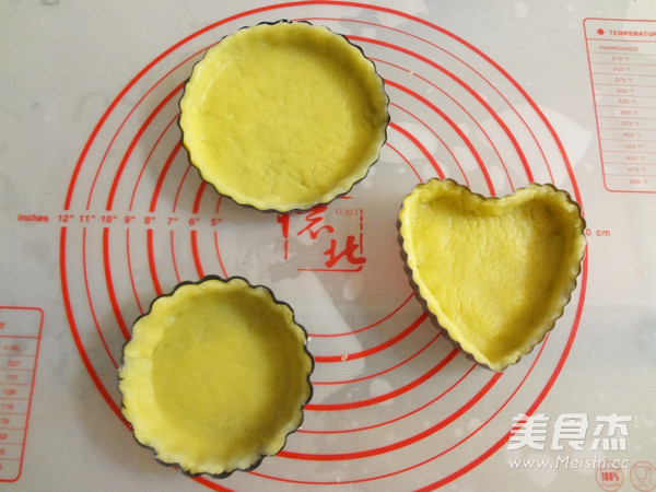 Low-oil and Low-sugar Fruit Pie recipe