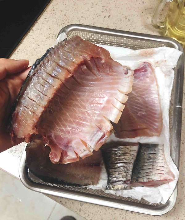 Tempeh Fish (crucian Carp) recipe