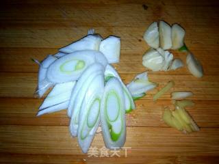 #快手素菜# Stir-fried Tofu with Small Cabbage recipe