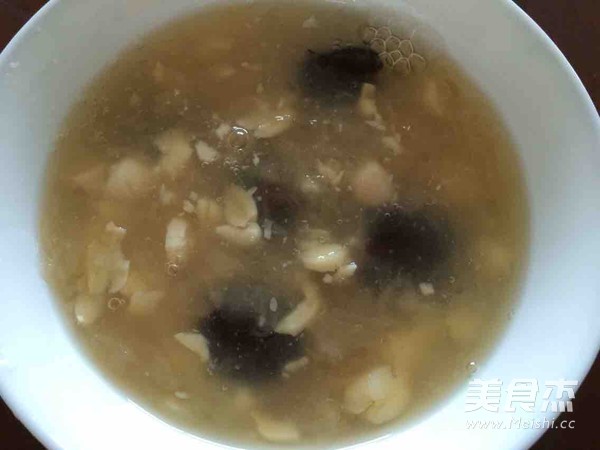 Lotus Seed and Tremella Soup recipe