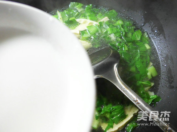 Vegetable Core and Leishan Chicken Soup recipe