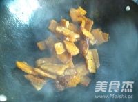 Pan-fried Pumpkin Zongba Slices recipe