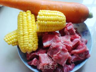Pork Spine Corn Carrot Soup recipe