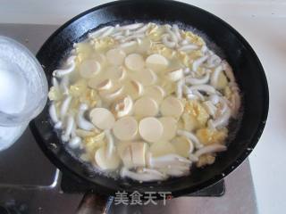 White Jade Mushroom and Egg Tofu Soup recipe